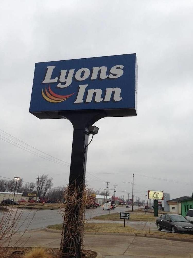 Lyons Inn Exteriör bild